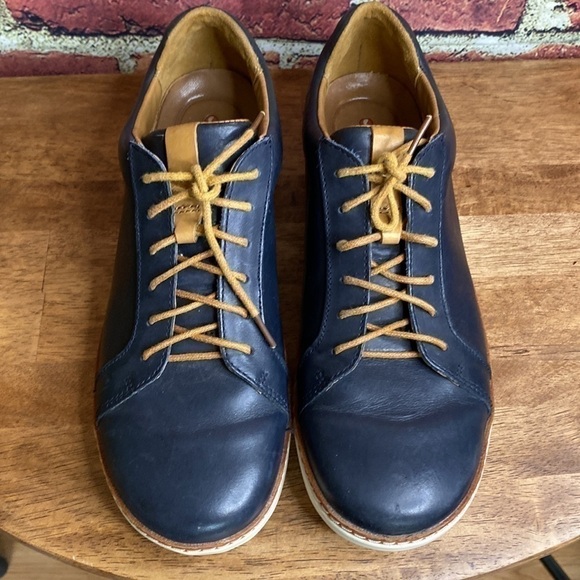 CLARKS Unstructured Amberlee Rosa Lowtop Leather Comfort Navy Sneakers Size 9.5 - Picture 5 of 11